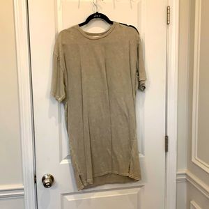 T-shirt dress